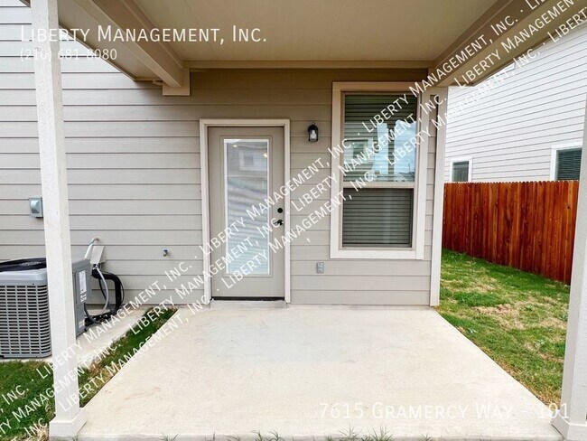 Building Photo - Brand New 3 Bed 2.5 Bath home in a Gated C...