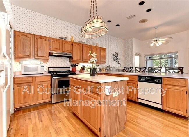 Foto del edificio - 5703 39th St Cir E