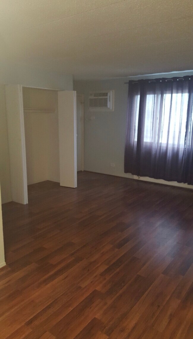 Foto del edificio - 2244 N Harlem Ave