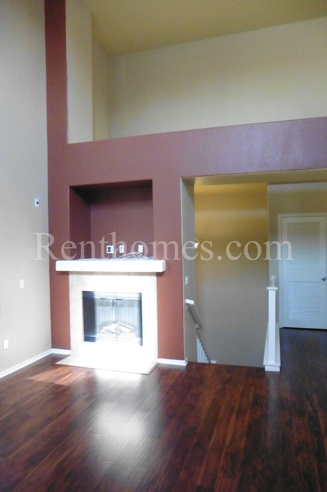 Building Photo - 7750 Via Belfiore