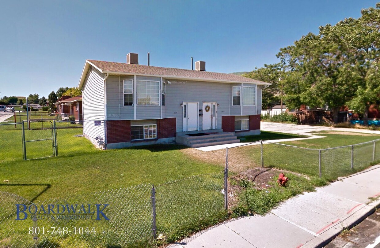 Spacious 2 Bed 2 Bath Magna Duplex With Pr... - Spacious 2 Bed 2 Bath Magna Duplex With Pr...
