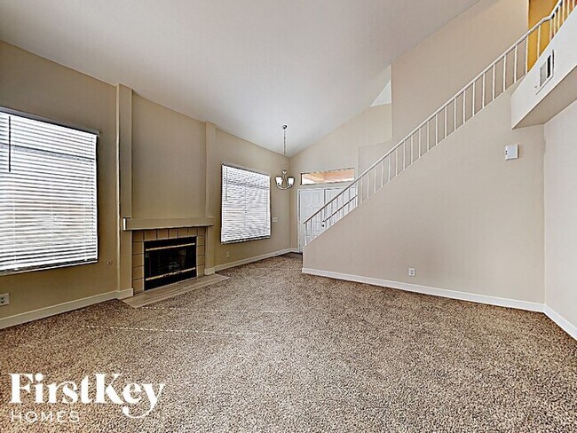 Building Photo - 1865 Casa Verde Dr