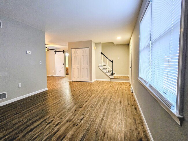 Foto del edificio - 35 Sunrise Cir