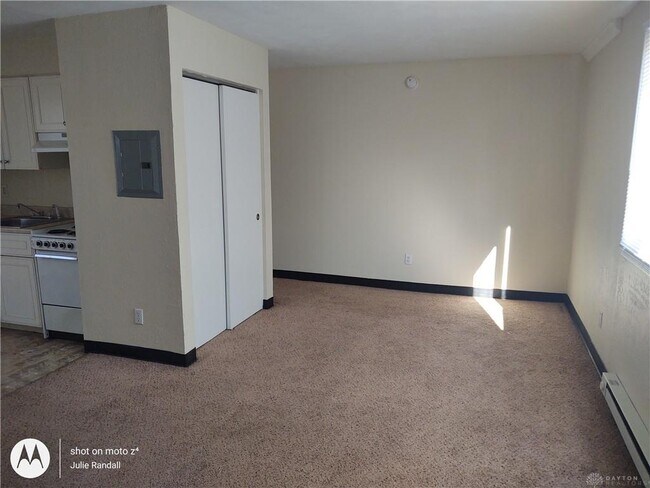 Foto del edificio - 1400 W Stewart St