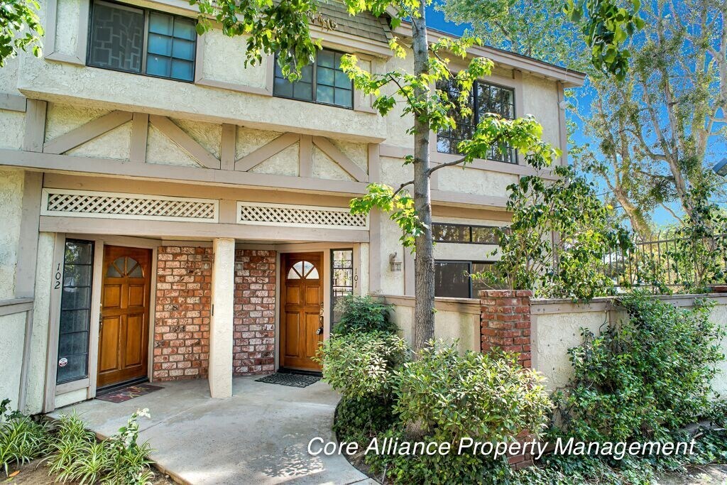 7100 Balboa Blvd, Los Angeles, CA 91406 Townhome Rentals in Los