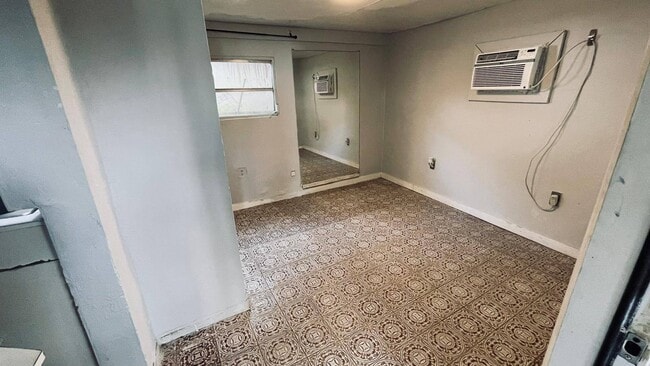 Foto del edificio - 605 SW 24th Ave