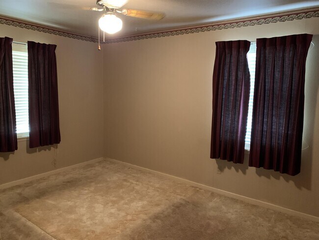 Foto del edificio - 1386 Farm to Market Rd 557