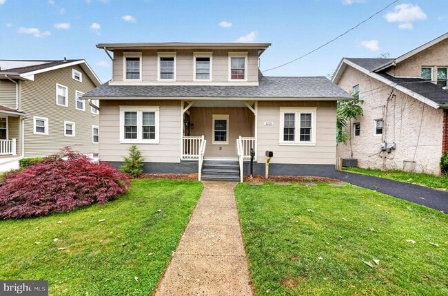 Photo - 1210 Newton Ave House
