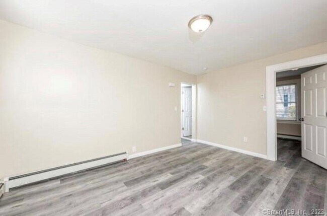 Foto del edificio - 2818 Whitney Ave