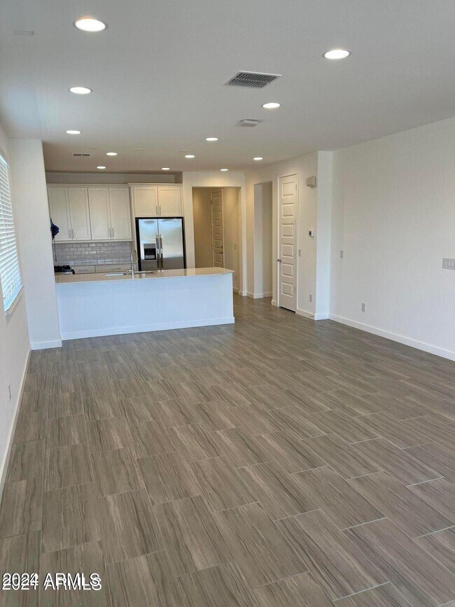 Building Photo - 21374 E Estrella Ct