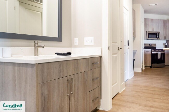 Building Photo - 10800 Colonial Gtwy Dr