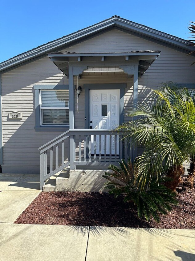 Primary Photo - REMODELED Two Bedroom Ventura Home (ONE CA...