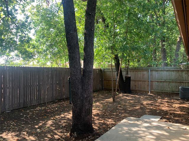 Building Photo - 2205 Landmark Ct