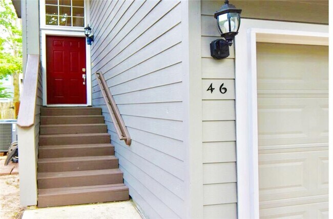 Building Photo - 46 Marble Rock Pl