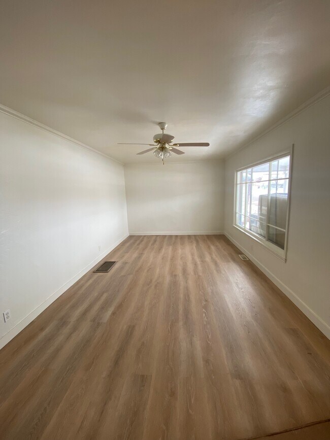 Living Room - 720 Main St