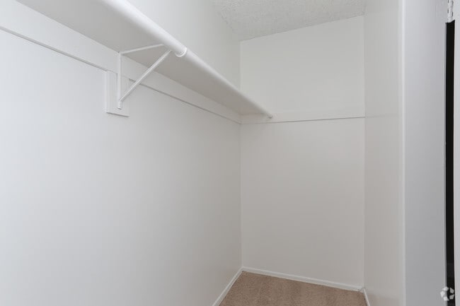 Closet - Norwalk Apartments