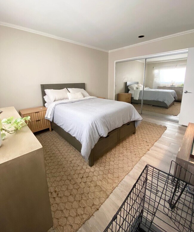 Foto del edificio - 1951 Malcolm Ave