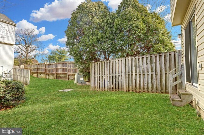 Building Photo - 6100 Kendra Way