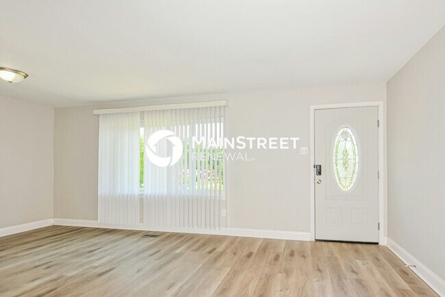 Foto del edificio - 3 Bedroom Pet-Friendly Home in St. Louis, ...