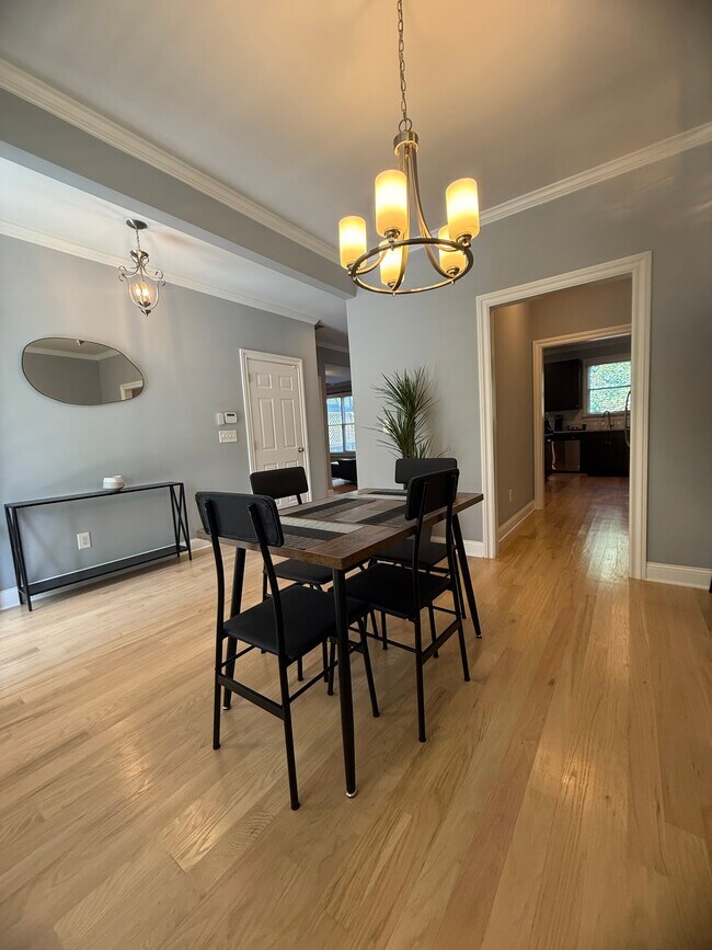 Foto del edificio - 1429 DuPont Commons Cir NW