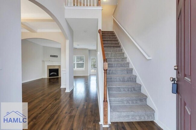 Foto del edificio - 64 Brandonwood Rd NE