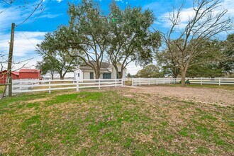 Building Photo - 1603 Blase Rd