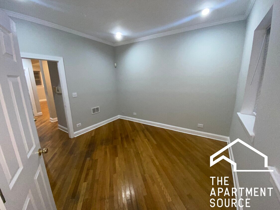 Foto del edificio - 2242 W Morse Ave