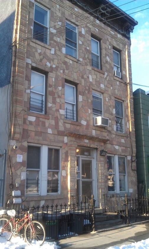 Primary Photo - 53-30 35th St