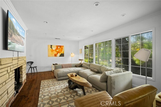 Foto del edificio - 6247 Hamilton Ln
