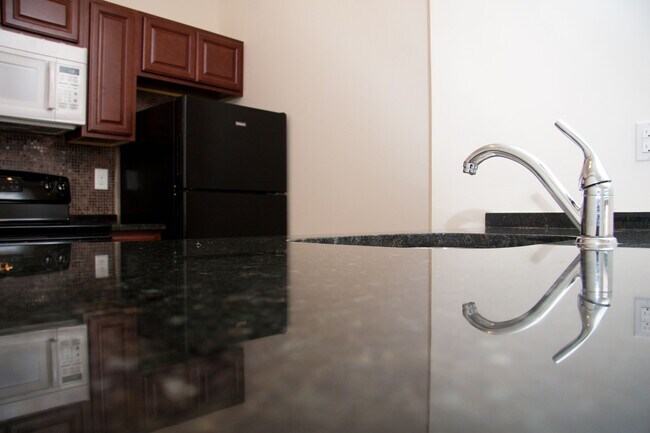 Foto del edificio - 6042 Market St