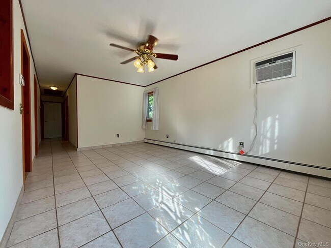 Building Photo - 46 Forrest Ave