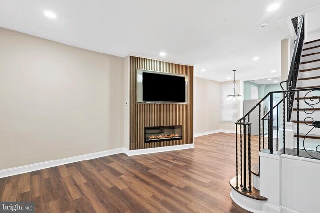 Foto del edificio - 5611 Stewart St