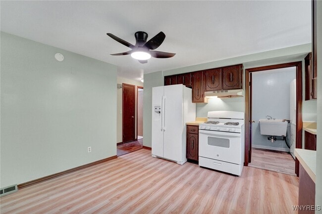 Building Photo - 1 Emsworth Ave