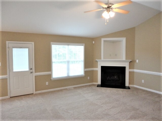 Building Photo - 59 Opal Lane
