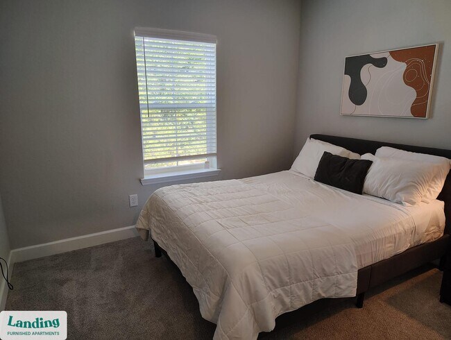 Building Photo - 120 SW 148th Dr