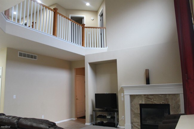 Building Photo - 4 br, 3 bath House - 10982 Timber Ridge Ln
