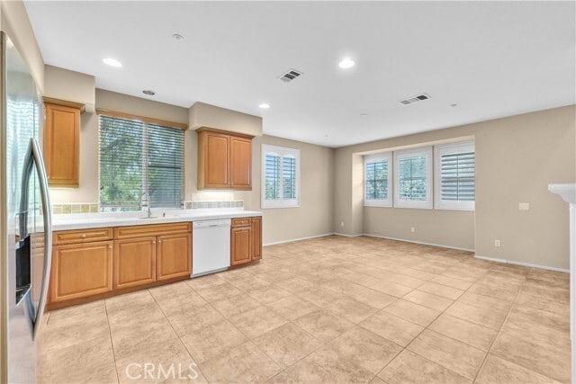 Building Photo - 284 Tustin Field Dr