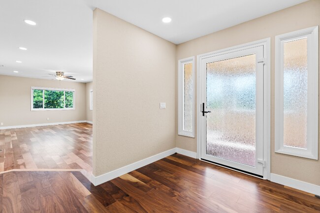 Foto del edificio - 3610 Mary Ln