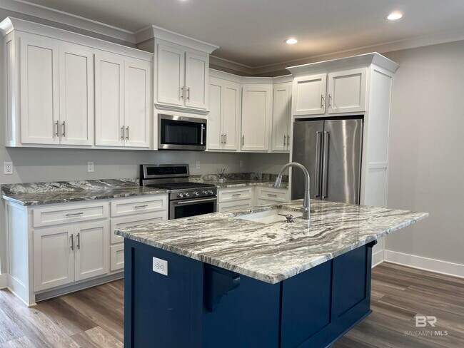 Foto del edificio - 27423 Yorkshire Dr