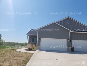 Building Photo - 8739-8741 E Summerside Pl