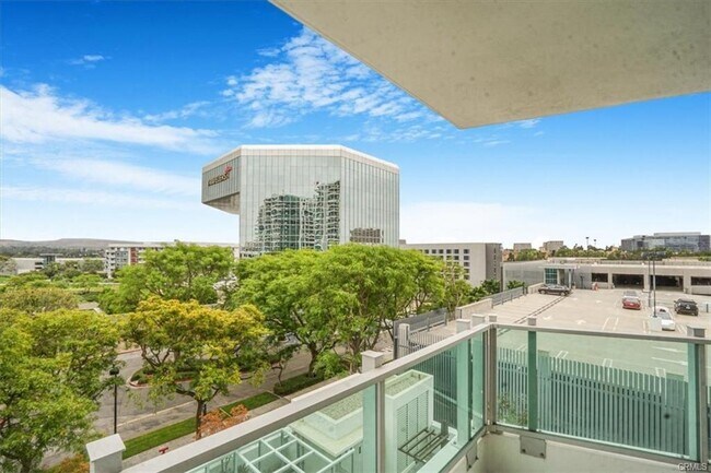 Building Photo - 3131 Michelson Dr