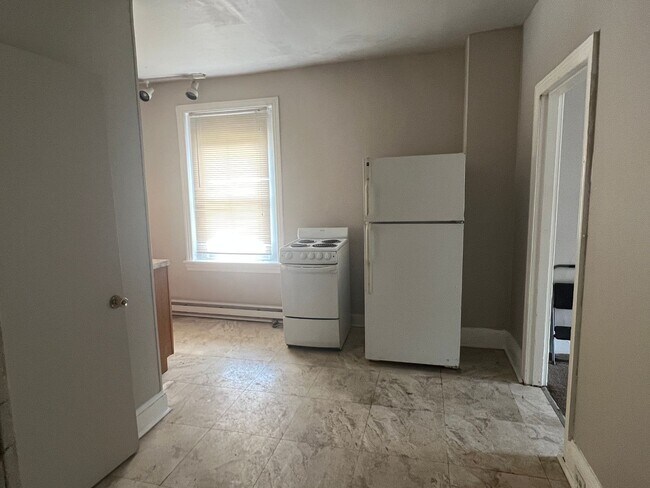 Foto del edificio - 519 E 9th St