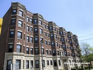 Building Photo - 17-19 Washington St. Unit 406