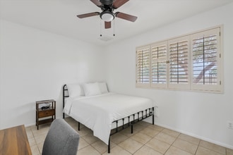 Building Photo - 9632 N 58th Ln