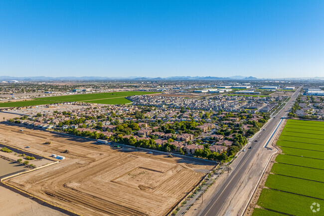 Foto aérea - Versante Apartment Homes