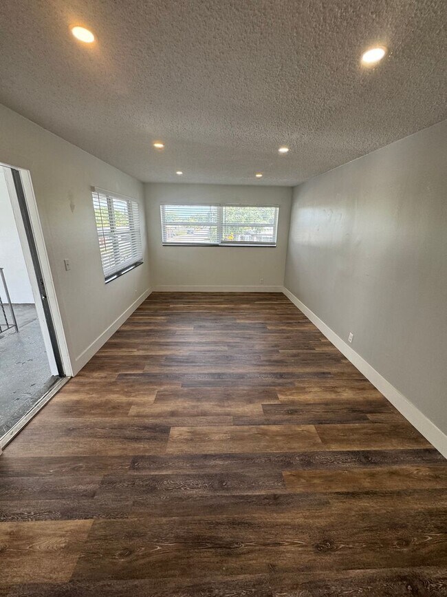 Foto del interior - 2500 Johnson Street