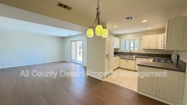Building Photo - 45374 Sunset Ln