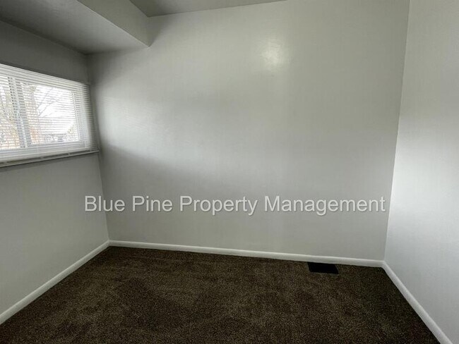 Foto del edificio - 227 8th St
