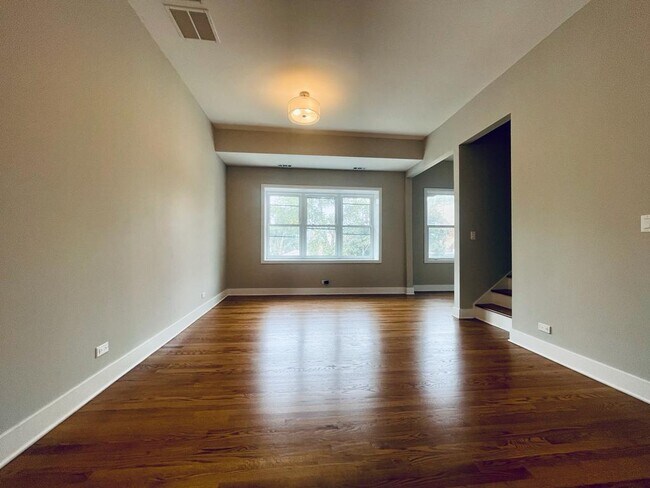 Foto del edificio - 2309 N Campbell Ave