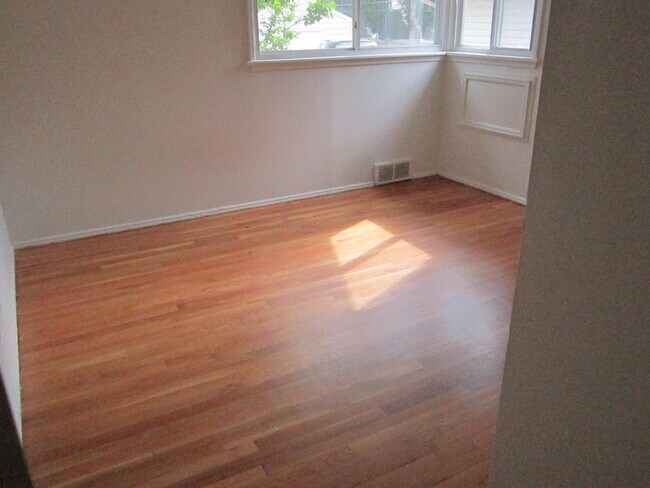 Foto del edificio - 844 Queen Anne Pl